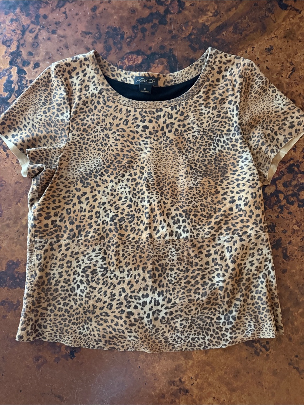 Kids' Leopard Print Short Sleeve Top - Tan/Black